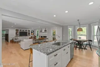 108 James Creek Road, Southern Pines, NC 28387 – photo 10: 17-web-or-mls-DSC02880