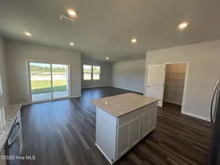 535 Coronado Avenue SE 64, Leland, NC 28451 – photo 6: Kitchen