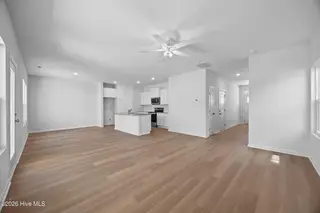 25 E Farley Drive 69, Hampstead, NC 28443 – photo 19: 10_living room