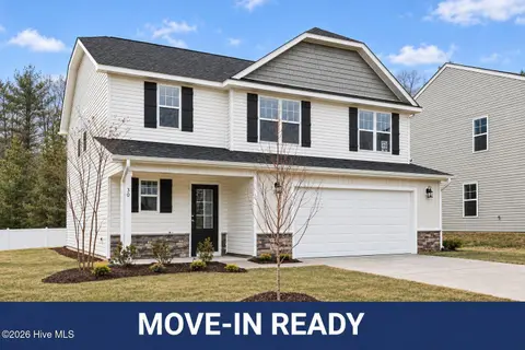 30 E Emily Gardens Drive, Selma