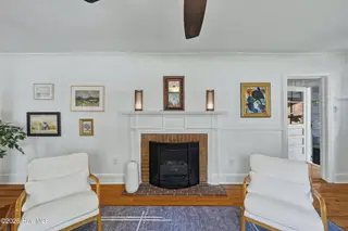 611 Clark Drive, Tarboro, NC 27886 – photo 7: Living Room