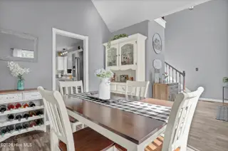 917 Mandarin Trail, Jacksonville, NC 28540 — 3-bedroom home in South Creek, Jacksonville, NC, photo 7 of 51