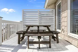 1420 S Shore Drive, Surf City, NC 28445 – photo 9: 50-web-or-mls-1420 S Shore Dr. 108