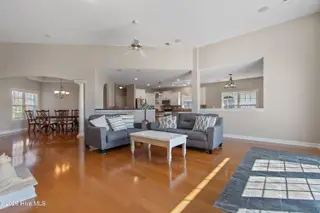 1097 Edenton Drive NW, Calabash, NC 28467 — 4-bedroom home in Brunswick Plantation, Calabash, NC, photo 16 of 66