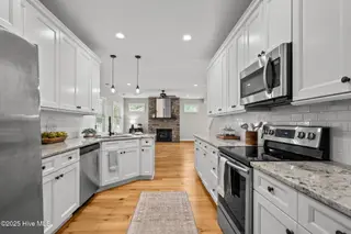 14 Lakeview Drive, Whispering Pines, NC 28327 – photo 18: 19-web-or-mls-DSC03946