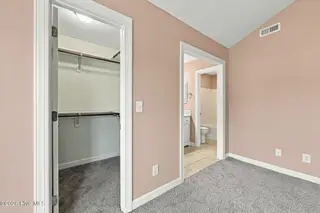 2205 Penncross Drive, Greenville, NC 27834 — 3-bedroom home in Meadow Woods, Greenville, NC, photo 14 of 37: 17-web-or-mls-BLS_0224