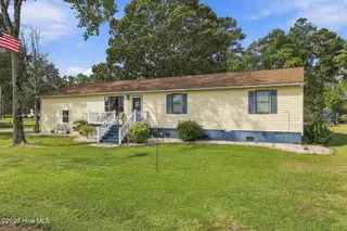 407 Driftwood Drive, Elizabeth City, NC 27909 – photo 1: 1-web-or-mls-001_7X2A4462