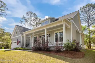 286 Star Hill Drive, Cape Carteret, NC 28584 – photo 2: 2-web-or-mls-IMG_2210