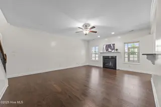 1105 Katie Lane, Greenville, NC 27834 – photo 9: 23-web-or-mls-LHV_1059