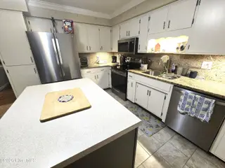 1014a Kings Way, New Bern, NC 28562 – photo 6: Kitchen 2