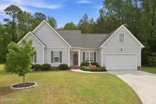 3100 Streamside Lane, Winterville, NC 28590 — 3-bedroom home in Brookstone, Winterville, NC, photo 2 of 50: IMG_0886