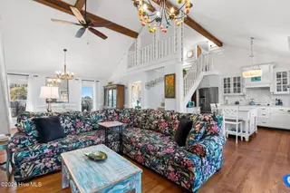 219 Shoreline Drive E, Sunset Beach, NC 28468 – photo 5: 10-web-or-mls-cammediallc.com (24 of 56)