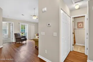 3007 Lauren Place Drive Apt 104, Wilmington, NC 28405 – photo 3: 4-web-or-mls-GNJ_5417