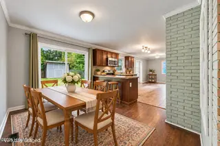 811 Little John Avenue, Jacksonville, NC 28546 — 3-bedroom home in Sherwood Forest, Jacksonville, NC, photo 5 of 24: Dining Area