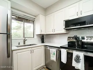 800 St Andrews Drive 260, Pinehurst, NC 28374 – photo 16: 015-1280x960-kitchen
