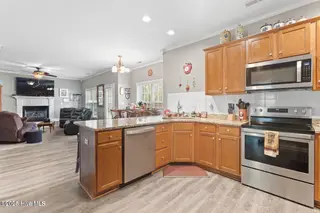 433 Ridge Road, Jacksonville, NC 28540 — 3-bedroom home in Riverwood Estates, Jacksonville, NC, photo 10 of 38