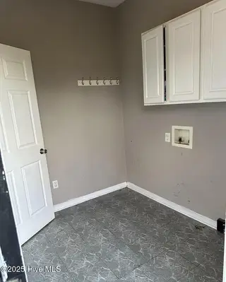 3274 Quail Pointe Drive, Greenville, NC 27858 — 3-bedroom home in Quail Pointe, Greenville, NC, photo 5 of 27: 3ae10c84ba39809e6015f479ee387b13-uncropp