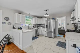 3012 Northwoods Drive, Jacksonville, NC 28540 – photo 17: Kitchen