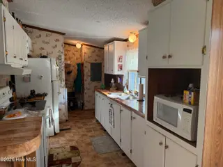 245 Lake Drive SW, Supply, NC 28462 — 3-bedroom manufactured home in Riverside, Supply, NC, photo 7 of 27