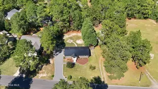 360 Gun Club Drive, Pinehurst, NC 28374 — 3-bedroom home in Village Acres, Pinehurst, NC, photo 6 of 46: 6-web-or-mls-DJI_20241024162342_0930_D