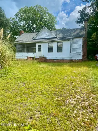 305 Pinehurst Avenue, Carthage, NC 28327 – photo 4: 4