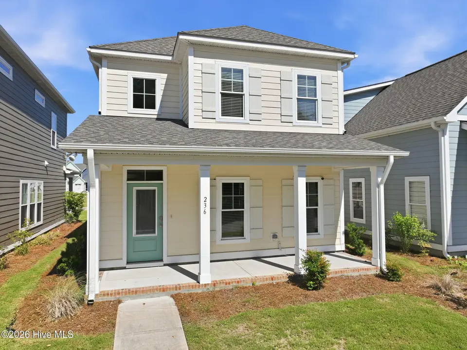236 Leonda Drive, Beaufort, NC 28516 – photo 1 of 55: 4-web-or-mls-236 Leonda Dr 004