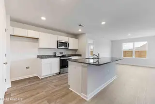 3085 Golden Field Drive SE Lot 78, Bolivia, NC 28422 — 3-bedroom home in Hall's Landing, Bolivia, NC, photo 10 of 36: 1610 Raptor Terrace-12