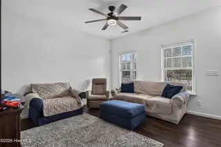237 Bonanza Drive, Richlands, NC 28574 — 4-bedroom home in Cow Horn Village, Richlands, NC, photo 7 of 44