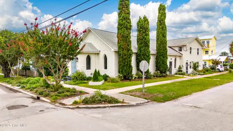 1300 Evans Street, Morehead City