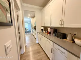 5010 Spring Green Pass, New Bern, NC 28562 – photo 6: Butler Pantry