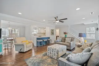 142 NE 14th Street, Oak Island, NC 28465 — 3-bedroom home in Tranquil Harbor, Oak Island, NC, photo 12 of 60: 39-web-or-mls-DSC06038