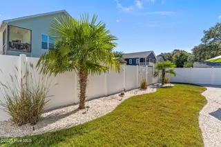 224 NE 58th Street, Oak Island, NC 28465 – photo 8: 10-web-or-mls-BTS00092