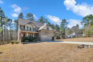 207 Pine Top Drive, Carthage, NC 28327 — 4-bedroom home in Longleaf Estate, Carthage, NC, photo 3 of 57: 207 Pinetop dr Carthage Nc(03 of 55)