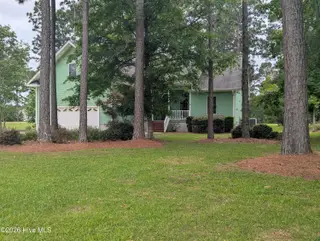 53 Country Club Drive, Shallotte, NC 28470 – photo 1: Front view
