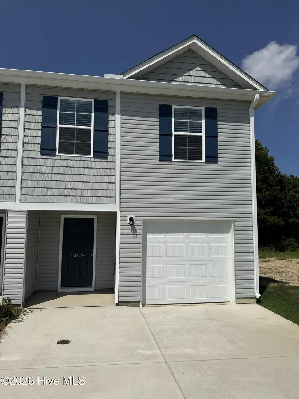 2452 B Brookville Drive, Greenville, NC 27834 – photo 1 of 7: COBBLESTONE 147B 2452B BROOKVILLE