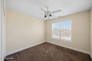 185 Crooked Run Drive, New Bern, NC 28560 – photo 24: 26-web-or-mls-0C0A5577