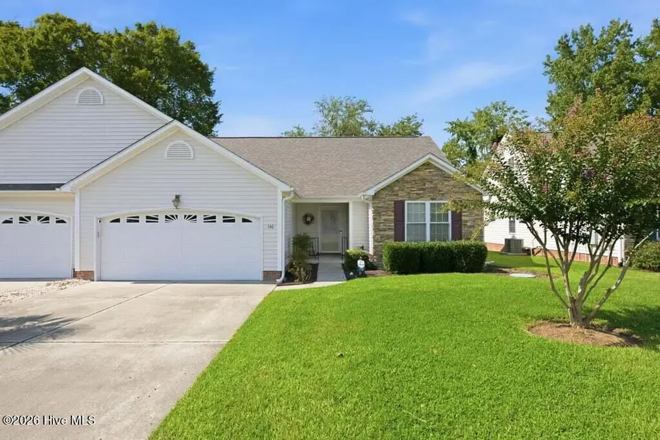 140 Jordan Drive, New Bern, NC 28562 – photo 1 of 35: 2-custom-DSC_0049-edit