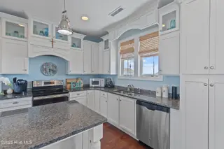 211 Brunswick Avenue W, Holden Beach, NC 28462 – photo 20: 211BrunswickAveW - 28