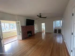 1801 Chestnut Street, Wilmington, NC 28405 – photo 4: Living Room