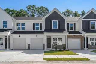836 Palm Frond Way NW, Calabash, NC 28467 — 3-bedroom townhome in Calabash Palms, Calabash, NC, photo 21 of 37