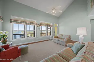1711 E Fort Macon Road, Atlantic Beach, NC 28512 – photo 6: Family room with view
