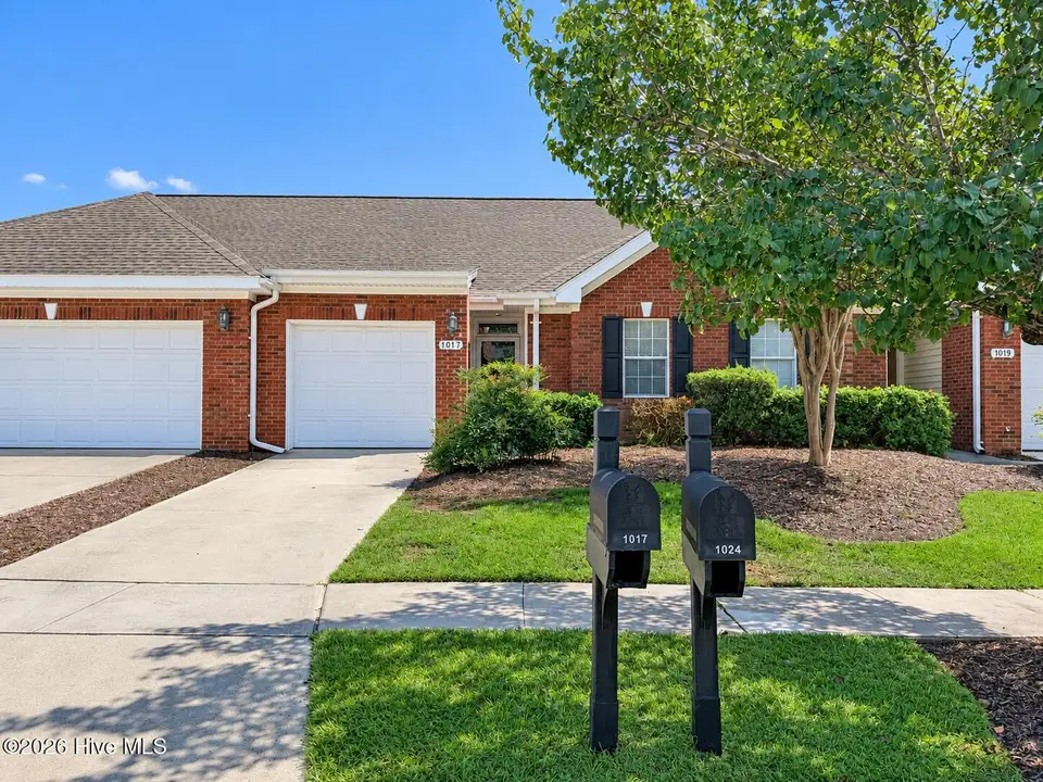 1017 Avenshire Circle, Wilmington, NC 28412 – photo 1 of 26