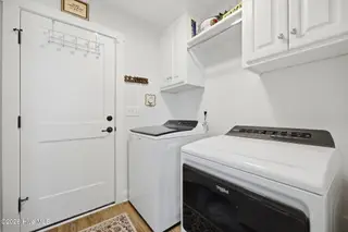 4008 Swift Creek, Ayden, NC 28513 – photo 12: 12 - Laundry Room