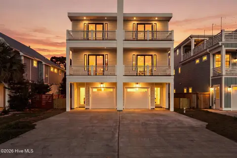 502 North Carolina Ave, Carolina Beach