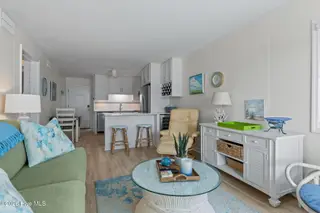 301 Commerce Way 138, Atlantic Beach, NC 28512 – photo 11: Living