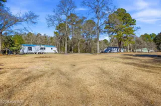 5595 Shaw Highway, Rocky Point, NC 28457 — 3-bedroom manufactured home, Rocky Point, NC, photo 5 of 40: 62_5595_shaw_hwy_062