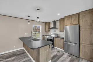 424 Turkey Creek Road, Rocky Point, NC 28457 — 4-bedroom manufactured home in Willows Bay, Rocky Point, NC, photo 13 of 47: 12_424 turkey creek rd-00012