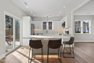 4320 Pine Hollow Drive, Wilmington, NC 28412 – photo 5: 005-4320PineHollowDrive-Wilmington-NC-28