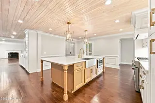 402 Wesley Road, Greenville, NC 27858 – photo 18: 18-web-or-mls-IMG_3777