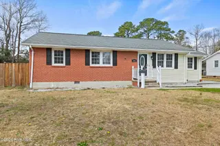 1033 Decatur Road, Jacksonville, NC 28540 – photo 1: 425A7812